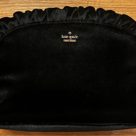 NWOT Kate Spade Velvet Clutch Could be cosmetic bag Ruffles Gold hardware NEW - Picture 11 of 16